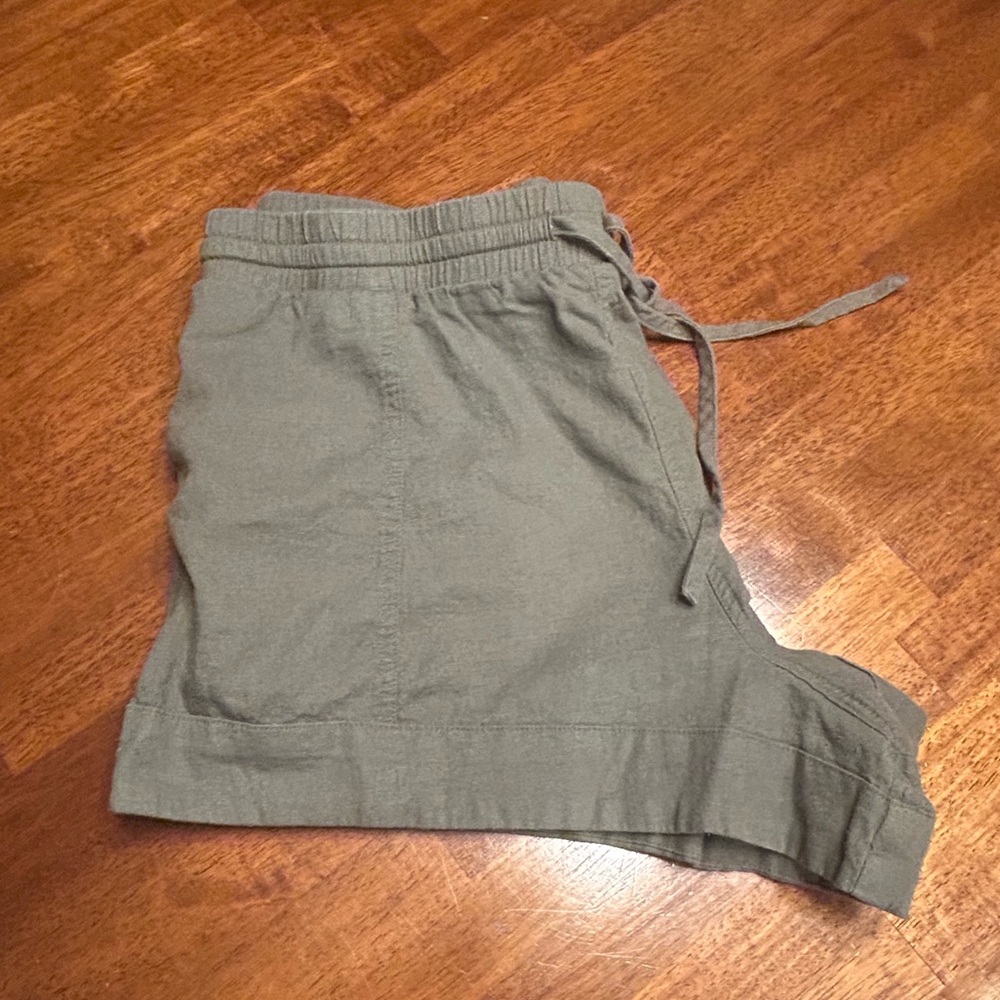 Universal Thread Drawstring Shorts - Picture 5 of 7